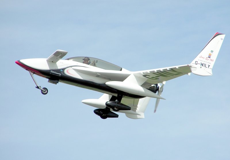 Rutan model 61 long-ez