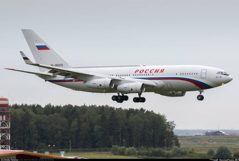 А340 и ил 96
