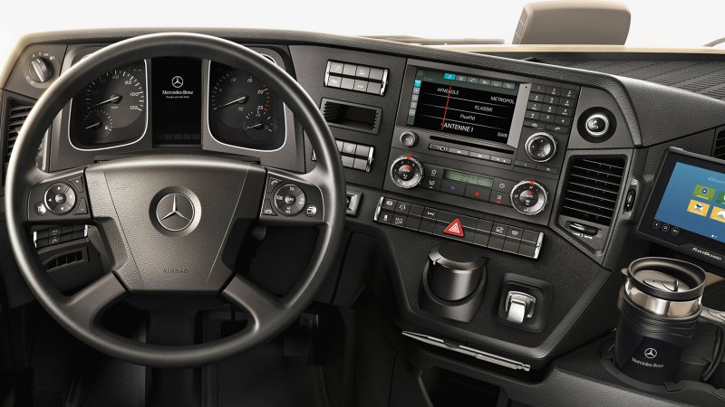Mercedes Actros GIGASPACE