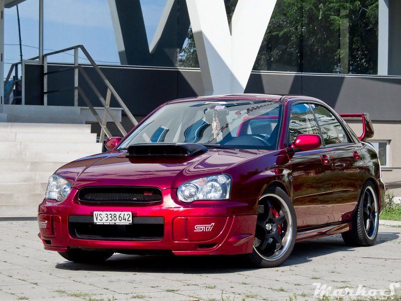 Subaru Impreza WRX STI 2004 красная