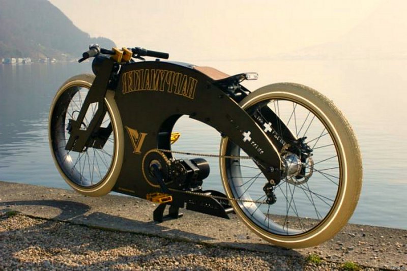 Customaxxx Dominator