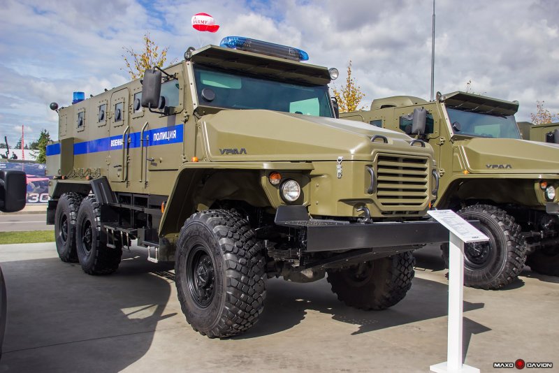 Военный Урал 4320вв