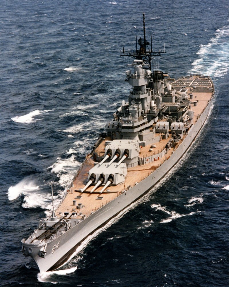 Американский линкор Айова