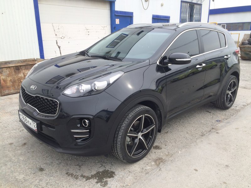 Kia Sportage Black Edition 2021