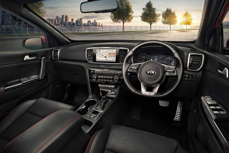 Kia Sportage 2016 черная