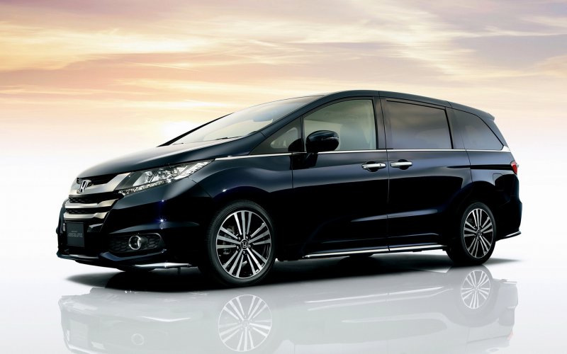 Honda Odyssey, белый absolute