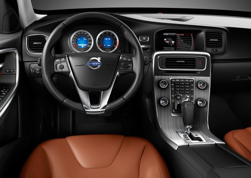 Volvo s60 2011 салон