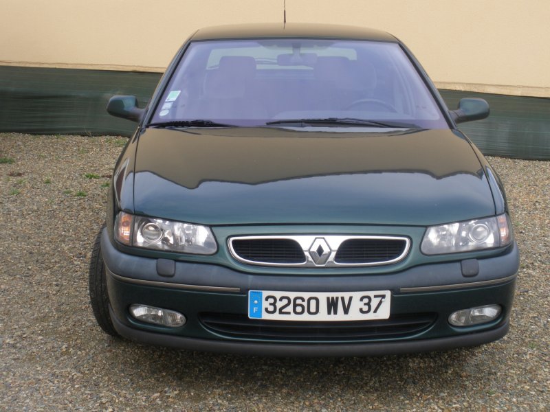Renault Сафран
