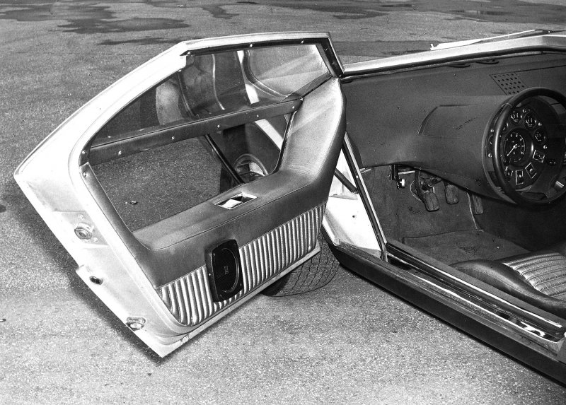 Руль Maserati Boomerang 1971