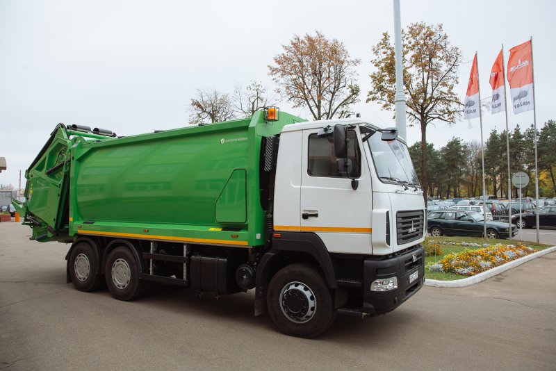 МАЗ 5340 мусоровоз