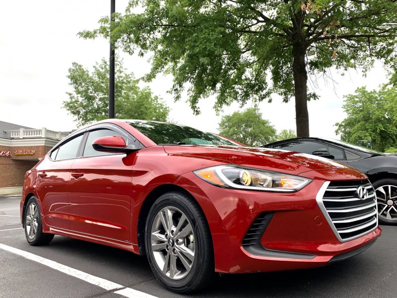 Hyundai Elantra 2017 HD