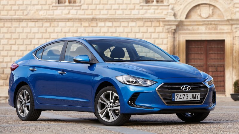 Hyundai Elantra седан