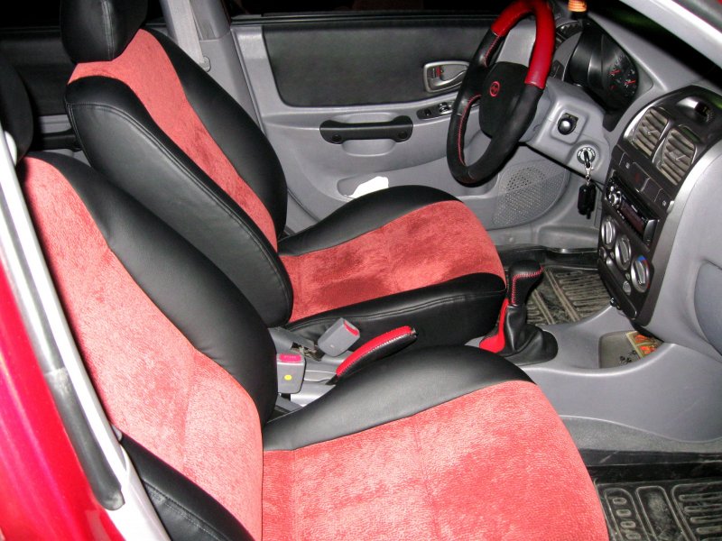 Перетяжка салона Hyundai Accent ТАГАЗ