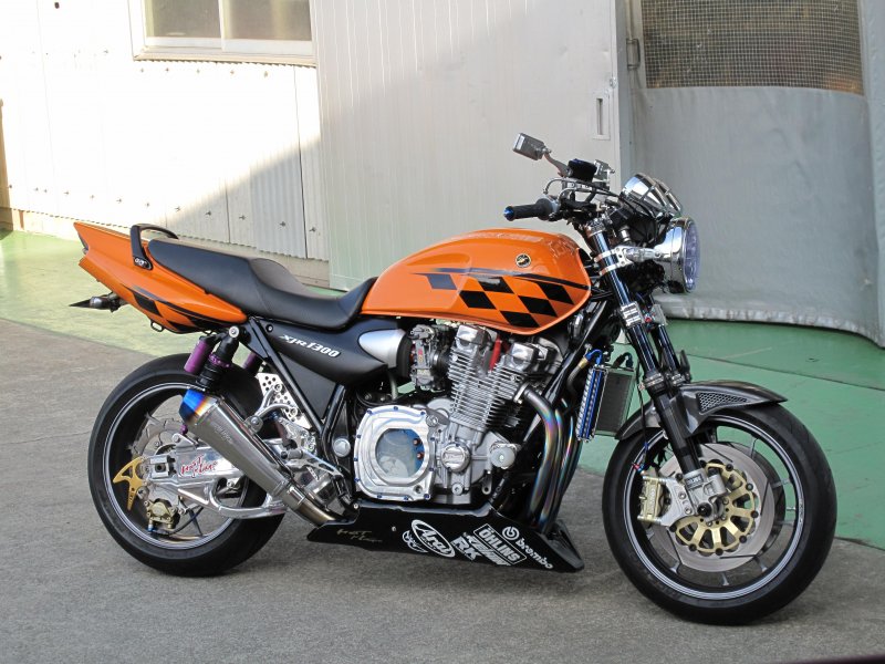 Мотоцикл XJR 1300