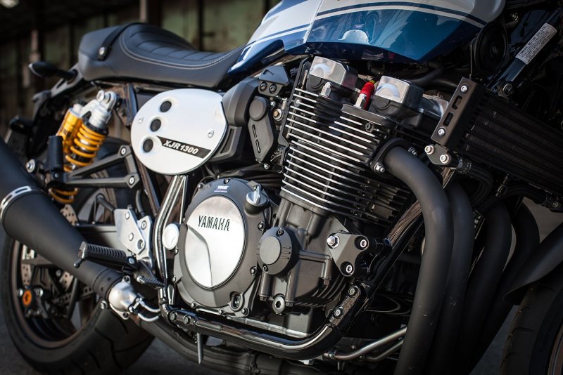 Yamaha XJR 1300 мотор
