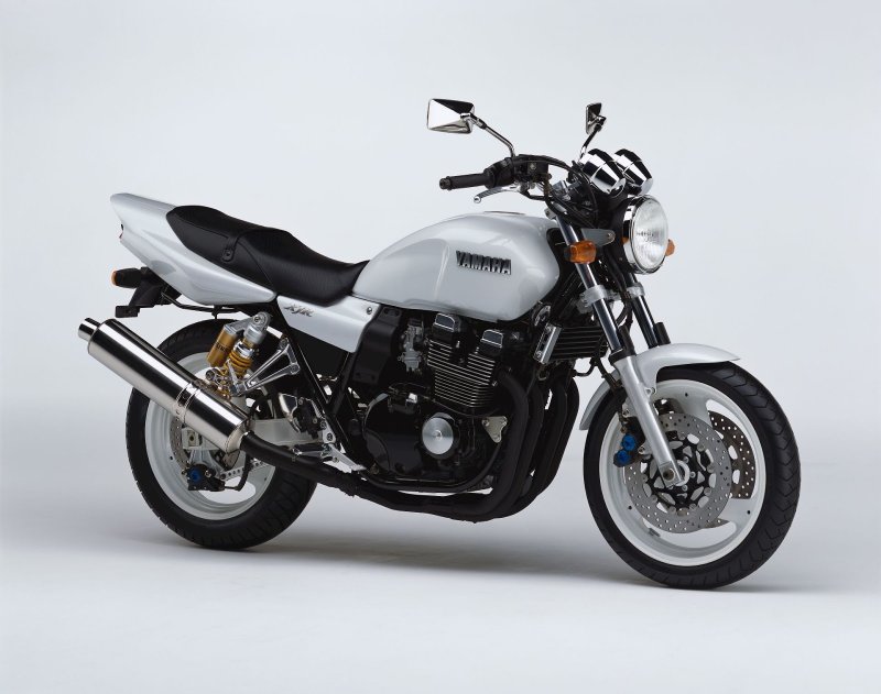 Ямаха ХЖР 400
