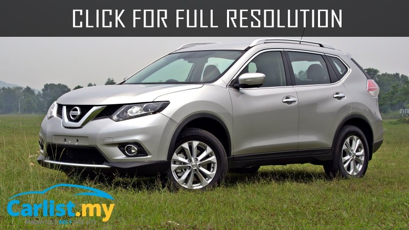 Nissan x-Trail серебристый металлик