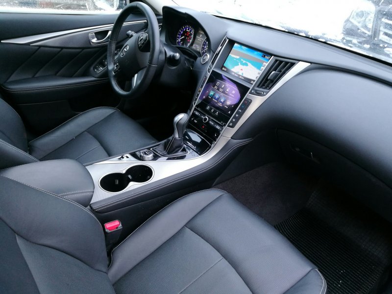 Infiniti q50 3.7