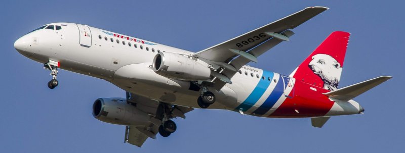 Sukhoi Superjet 100 Ямал