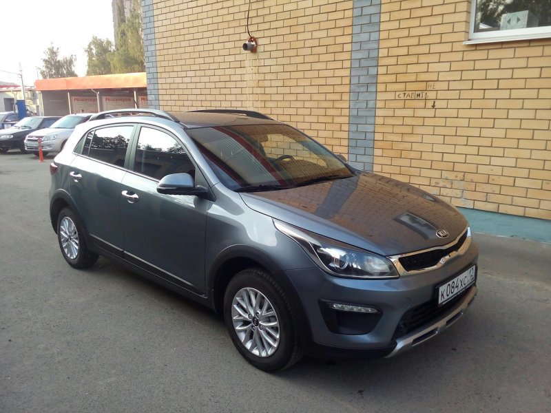 Kia Rio XLINE 2018 красная