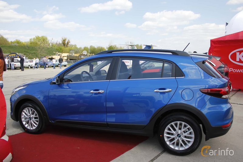 Kia Rio 2018 коричневый