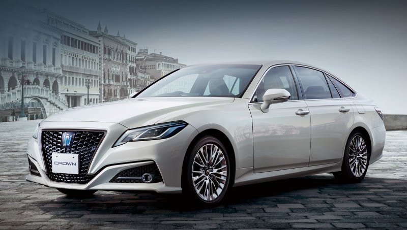 Toyota Crown athlete s210