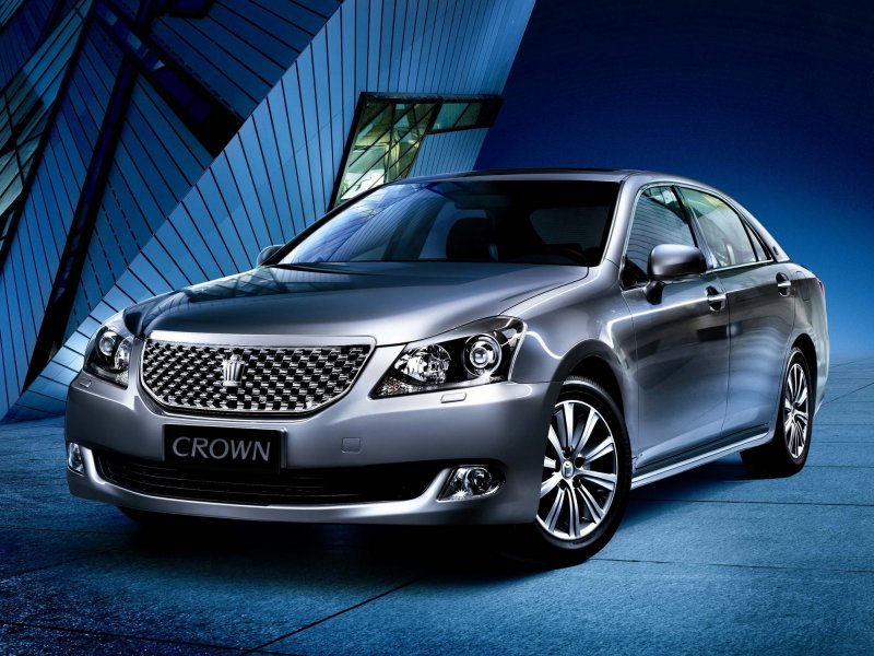 Новая Toyota Crown 2020