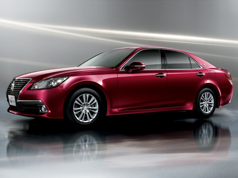 Toyota Crown 2010