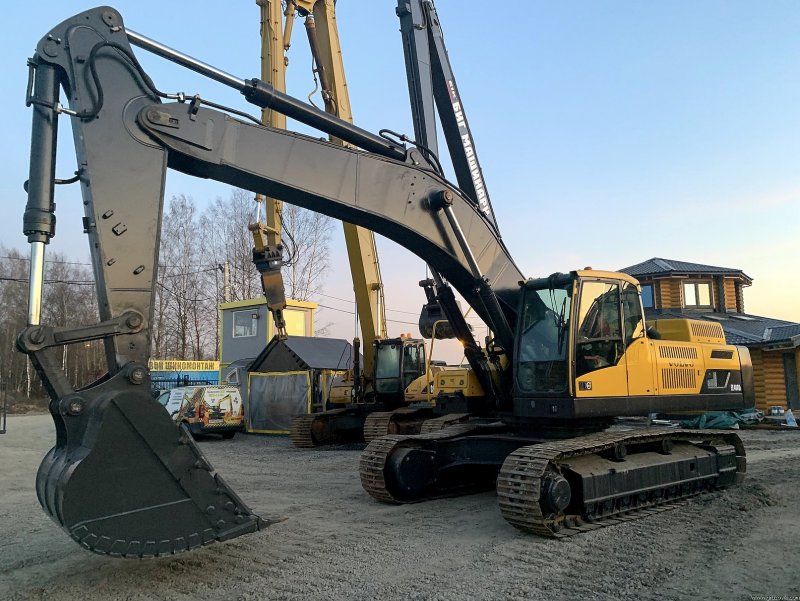 Экскаватор Вольво ec480dl