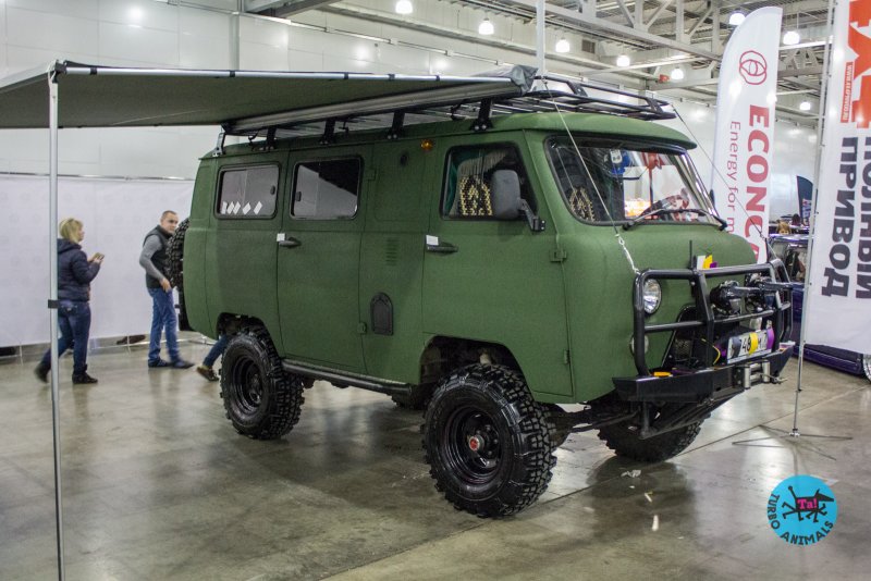 УАЗ-452 внедорожник