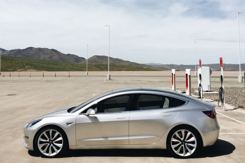 Tesla model 3