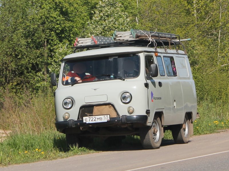 УАЗ 3909 легковой?