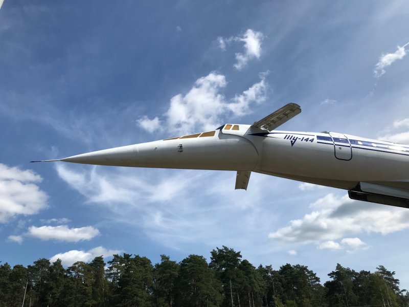 Памятник ту-144 открыли в Жуковском