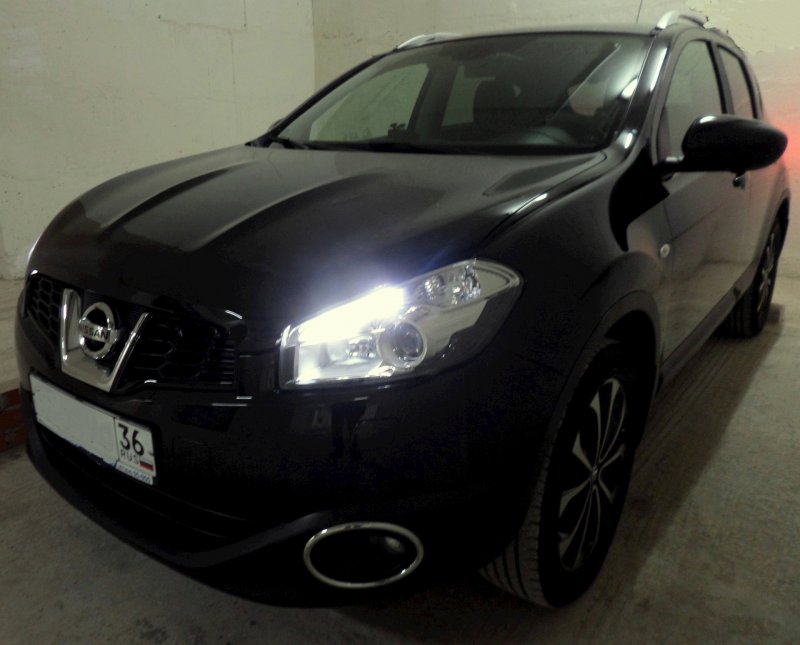 Nissan Qashqai j10 черный