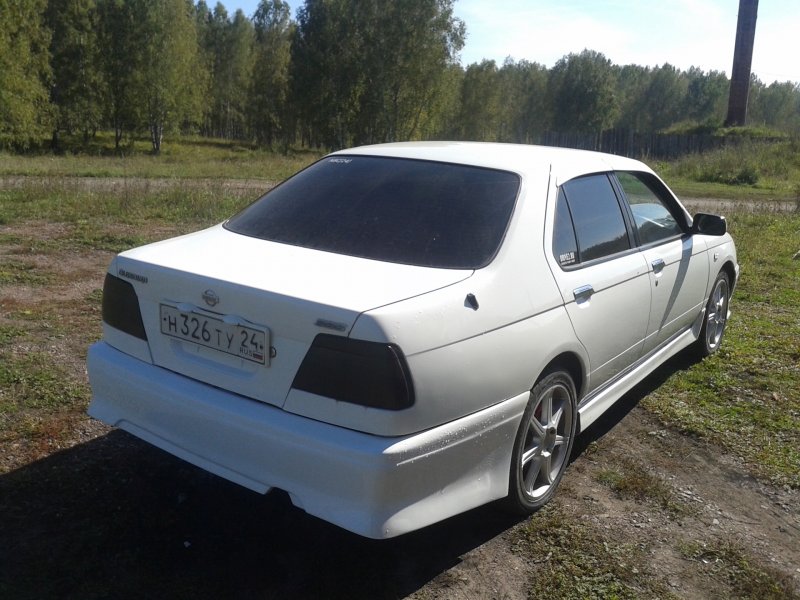 Nissan Bluebird u14 SSS
