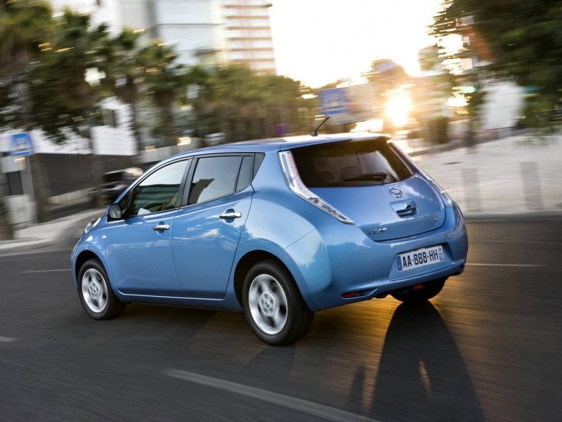 Nissan Leaf 2010