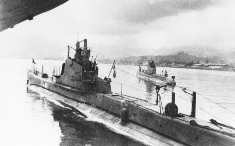 Советская подводная лодка щ-215