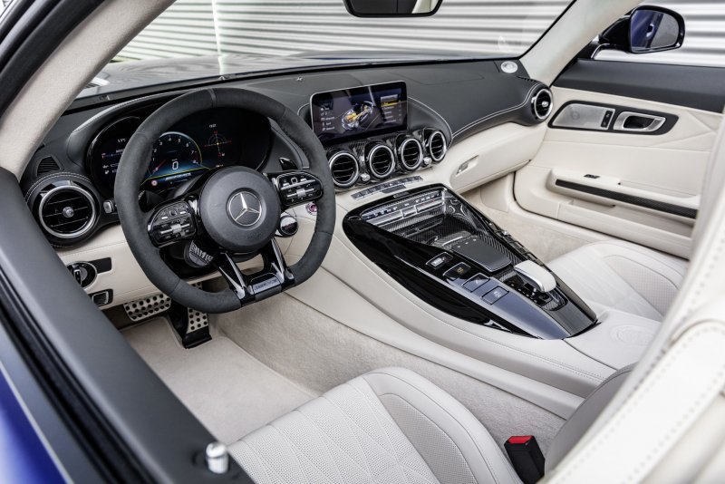 AMG gt Roadster салон