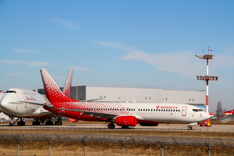 Самолёт Боинг 737-800 Россия