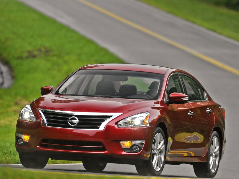 Nissan Altima l33 sedan