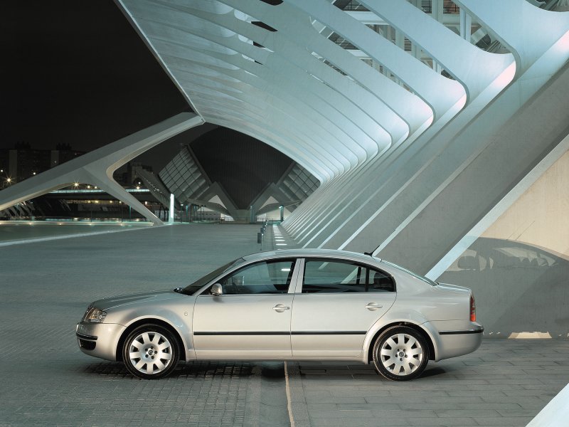 Skoda Superb, 1.8