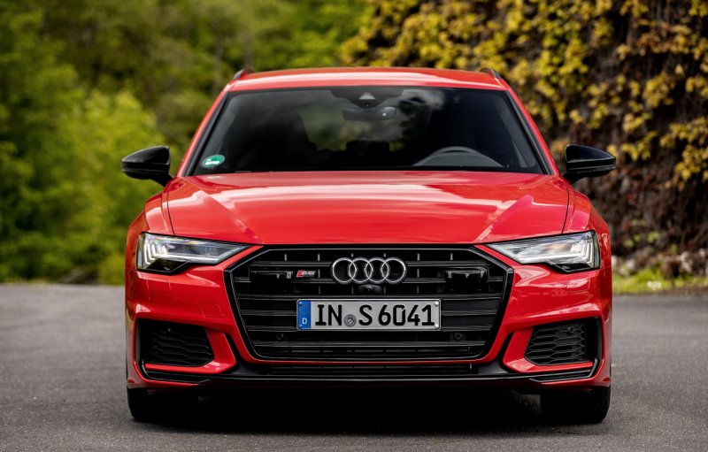 Audi s6 Авант 2019