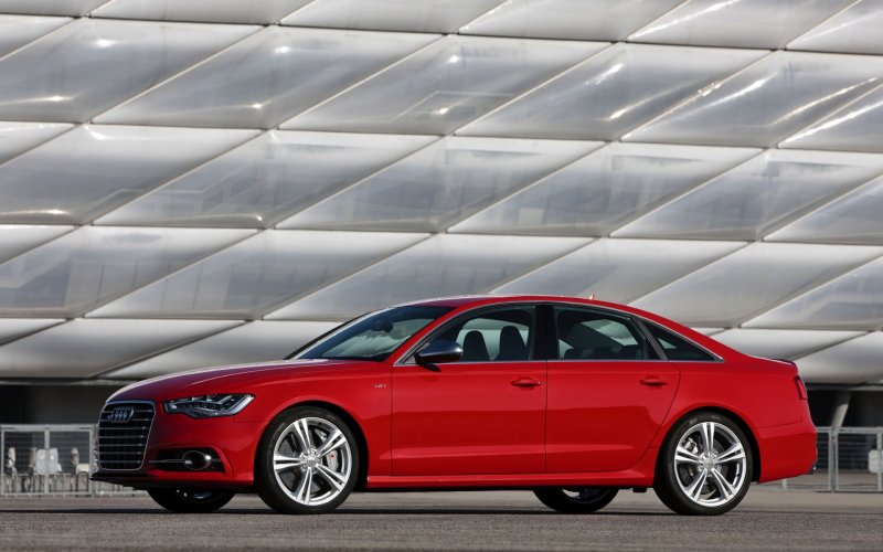 Audi s6 Red