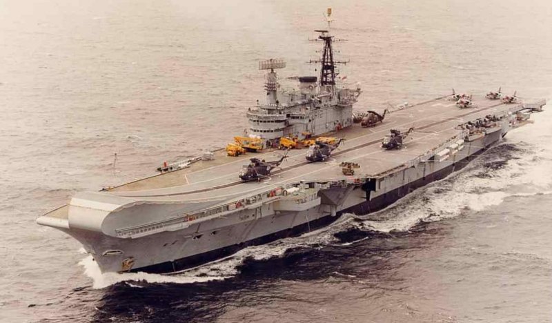 HMS Hermes r12