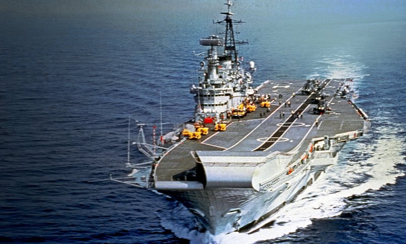 HMS Hermes r12