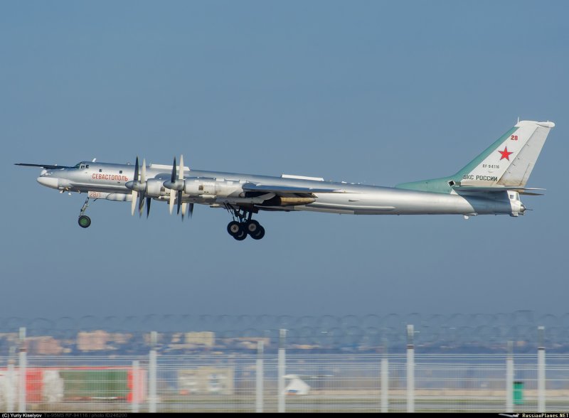 Ту-95мс кабина