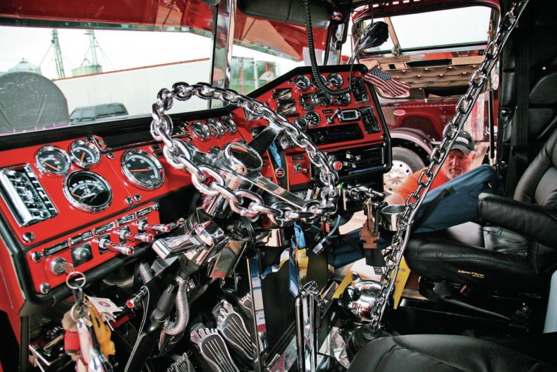 Peterbilt 379 кабина