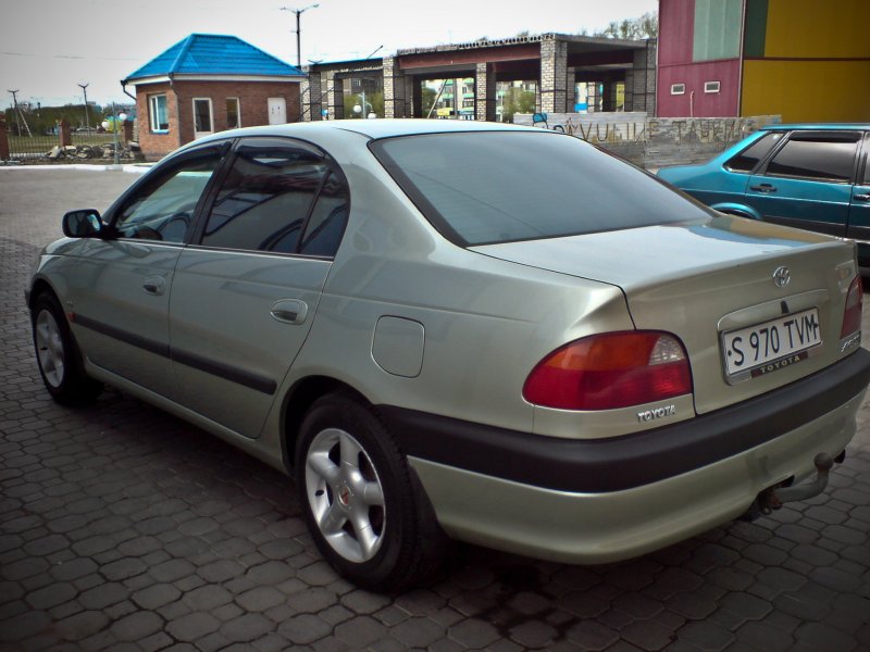 Toyota Avensis t22