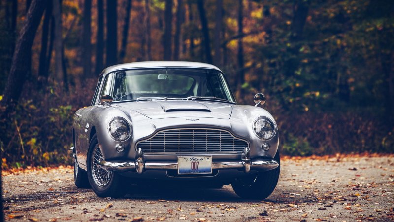 Aston Martin db5 007