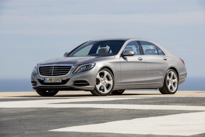 Mercedes Benz w222 s400